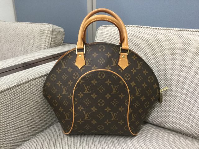 「ルイヴィトン LOUIS VUITTON モノグラム エリプスMM M51126」買取させていただきました。 – リサイクルショップ